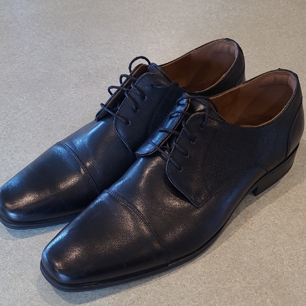 Florsheim Jackson 12 Black Leather Cap-toe Oxford